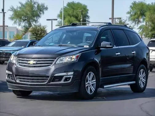 2017 Chevrolet Traverse LT FWD photo