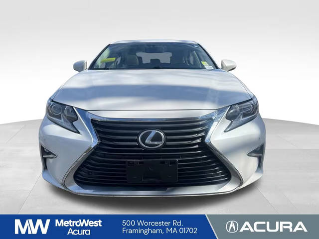 2016 Lexus ES FWD photo