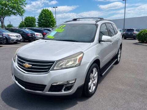 2017 Chevrolet Traverse LT AWD photo