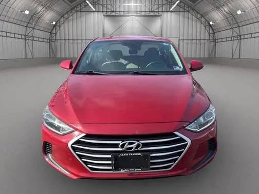 2017 Hyundai Elantra SE FWD photo