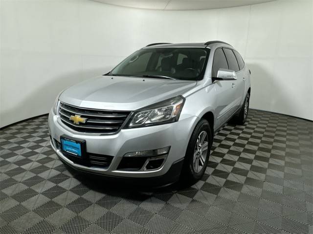 2017 Chevrolet Traverse LT AWD photo