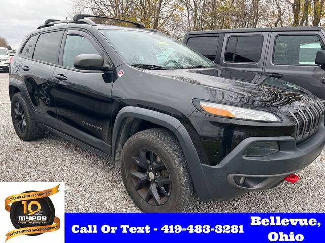 2016 Jeep Cherokee Trailhawk 4WD photo