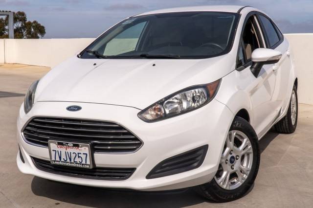 2016 Ford Fiesta SE FWD photo