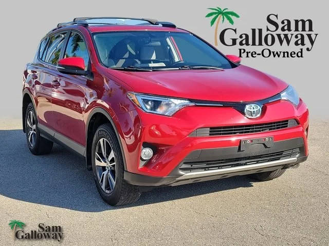 2016 Toyota RAV4 XLE AWD photo