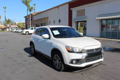 2016 Mitsubishi Outlander Sport 2.4 ES FWD photo