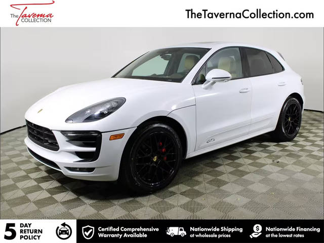 2017 Porsche Macan GTS AWD photo