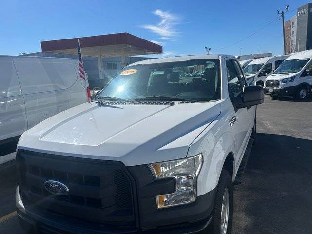 2016 Ford F-150 XL 4WD photo