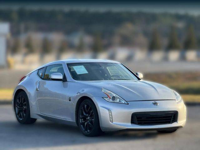 2016 Nissan 370Z  RWD photo