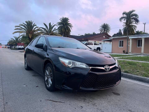 2015 Toyota Camry SE FWD photo