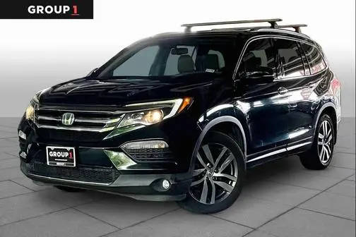 2016 Honda Pilot Touring FWD photo