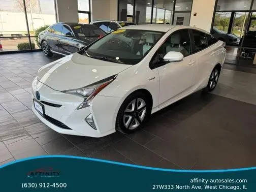 2016 Toyota Prius Four Touring FWD photo