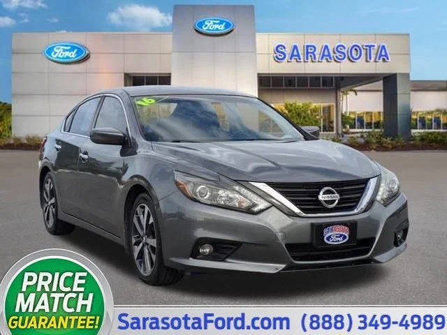 2016 Nissan Altima 3.5 SR FWD photo