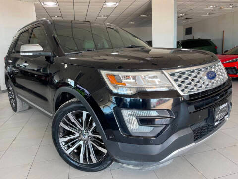 2017 Ford Explorer Platinum 4WD photo