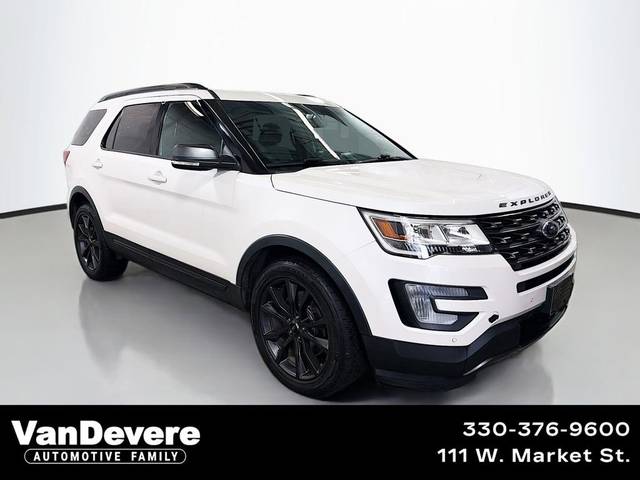 2017 Ford Explorer XLT 4WD photo