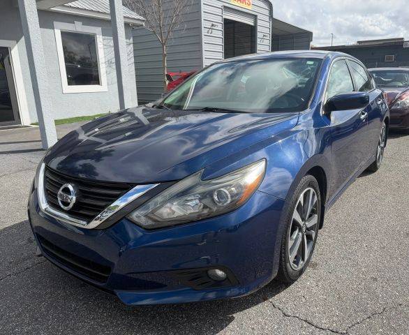 2016 Nissan Altima 3.5 SR FWD photo