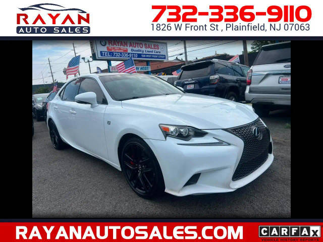 2016 Lexus IS AWD photo