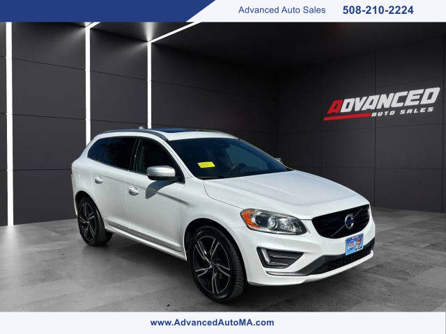2017 Volvo XC60 R-Design AWD photo