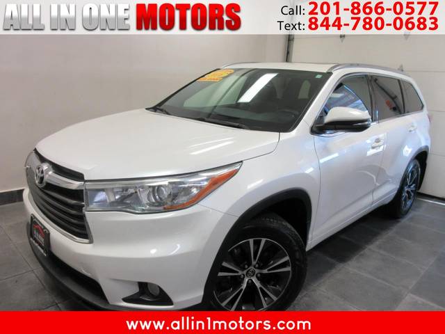 2016 Toyota Highlander XLE AWD photo