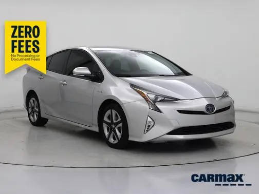2016 Toyota Prius Three Touring FWD photo