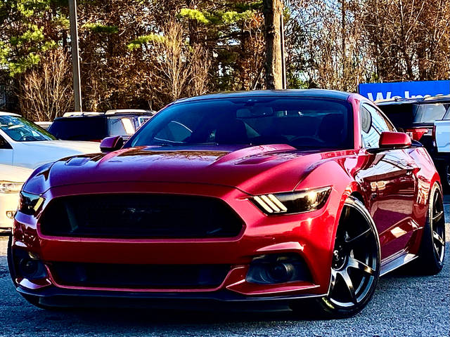 2017 Ford Mustang GT RWD photo