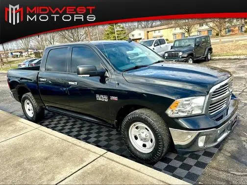 2016 Ram 1500 Lone Star RWD photo