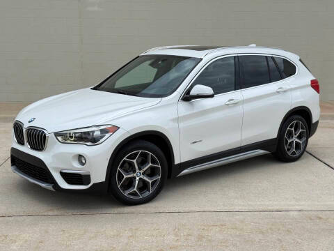2016 BMW X1 xDrive28i AWD photo