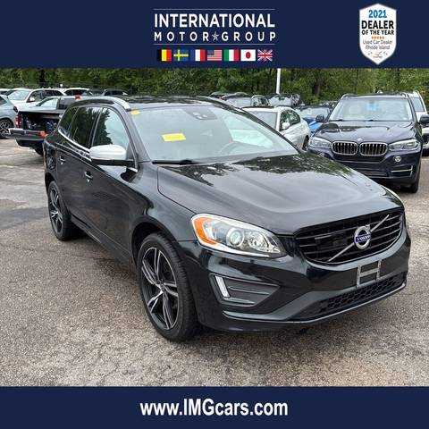 2017 Volvo XC60 R-Design AWD photo