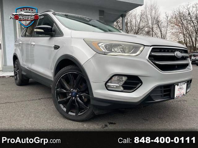 2017 Ford Escape Titanium FWD photo