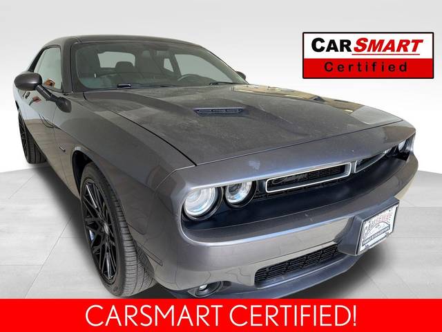 2016 Dodge Challenger R/T RWD photo