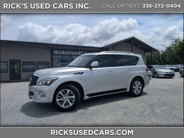 2016 Infiniti QX80 RWD photo