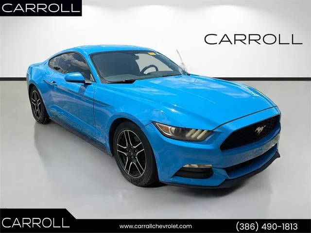 2017 Ford Mustang V6 RWD photo