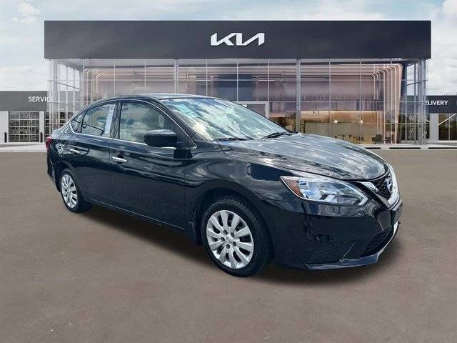 2016 Nissan Sentra S FWD photo