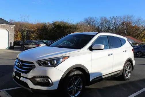 2017 Hyundai Santa Fe Sport 2.4L FWD photo