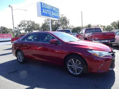 2017 Toyota Camry SE FWD photo