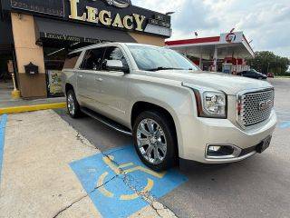 2016 GMC Yukon XL Denali RWD photo