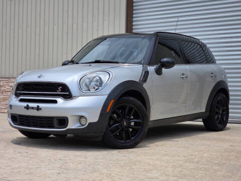 2016 MINI Countryman S FWD photo