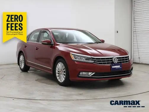 2016 Volkswagen Passat  FWD photo
