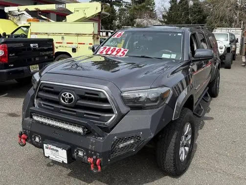 2016 Toyota Tacoma SR5 4WD photo