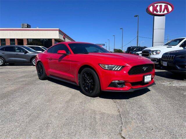 2017 Ford Mustang EcoBoost RWD photo