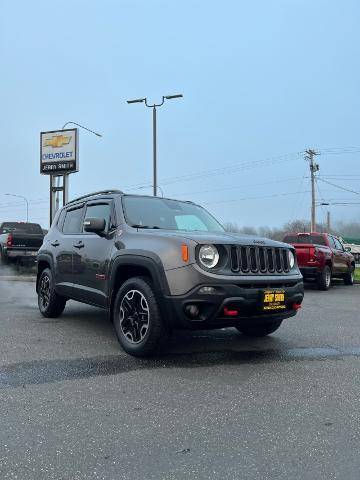 2016 Jeep Renegade Trailhawk 4WD photo