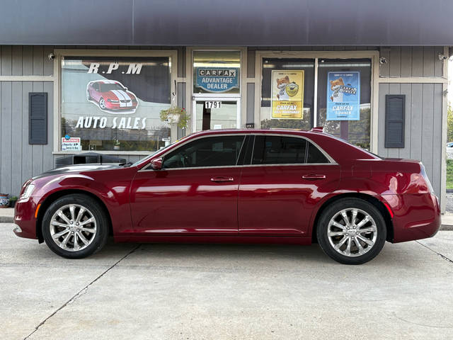 2016 Chrysler 300 Anniversary Edition AWD photo