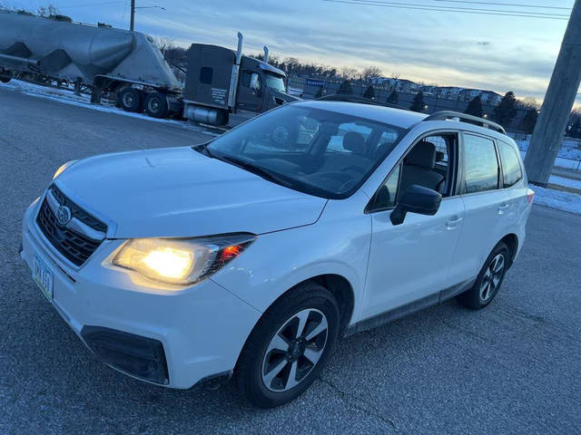 2017 Subaru Forester  AWD photo
