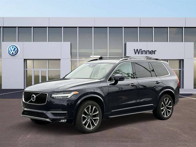 2017 Volvo XC90 Momentum AWD photo