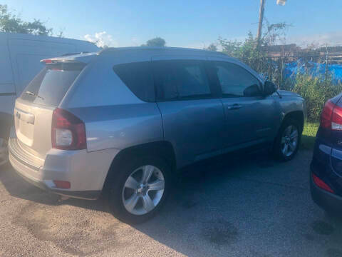 2016 Jeep Compass Sport FWD photo