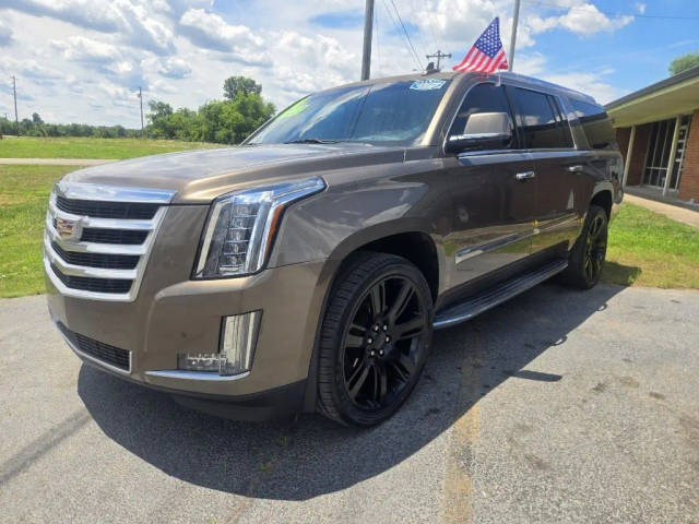 2016 Cadillac Escalade ESV Luxury Collection RWD photo