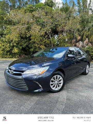 2017 Toyota Camry LE FWD photo
