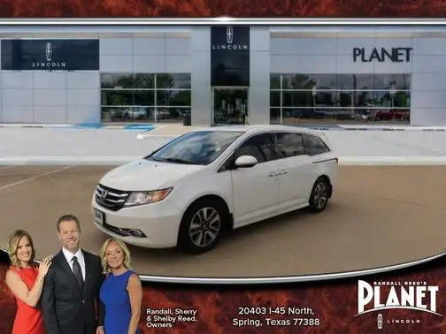 2016 Honda Odyssey Touring FWD photo