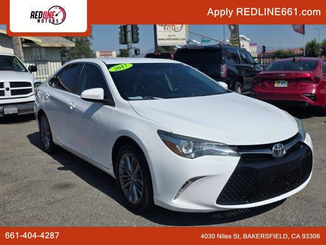 2017 Toyota Camry SE FWD photo