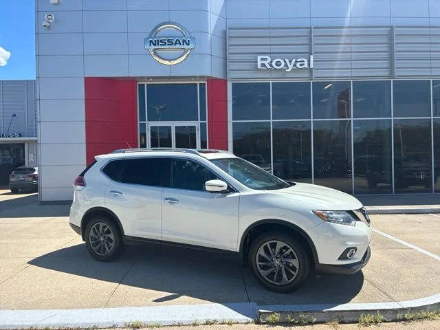 2016 Nissan Rogue SL FWD photo