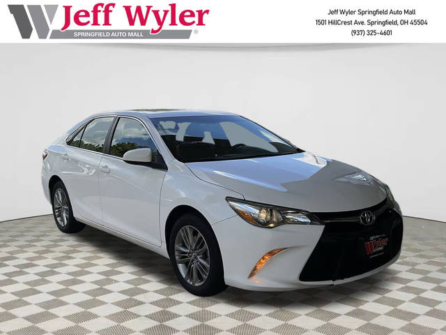 2017 Toyota Camry LE FWD photo